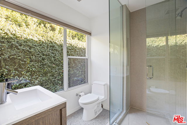 4 Bed Home for Sale in Los Angeles, California