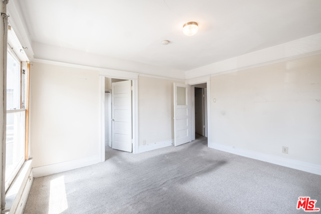  Income Home for Sale in Los Angeles, California