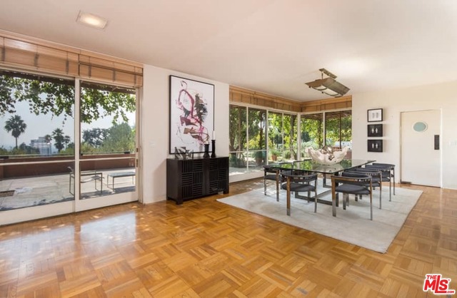 5 Bed Home for Sale in Los Angeles, California