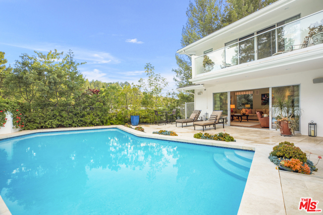 5 Bed Home for Sale in Beverly Hills, California