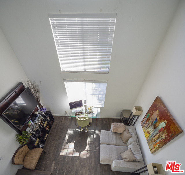 2 Bed Home for Sale in Studio City, California