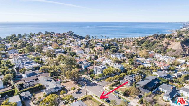 2 Bed Home for Sale in Pacific Palisades, California