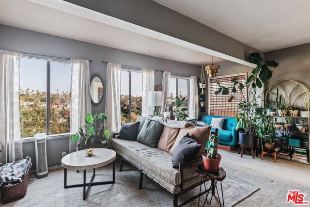  Income Home for Sale in Los Angeles, California