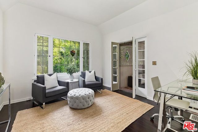 3 Bed Home for Sale in Los Angeles, California