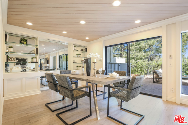 4 Bed Home for Sale in Los Angeles, California