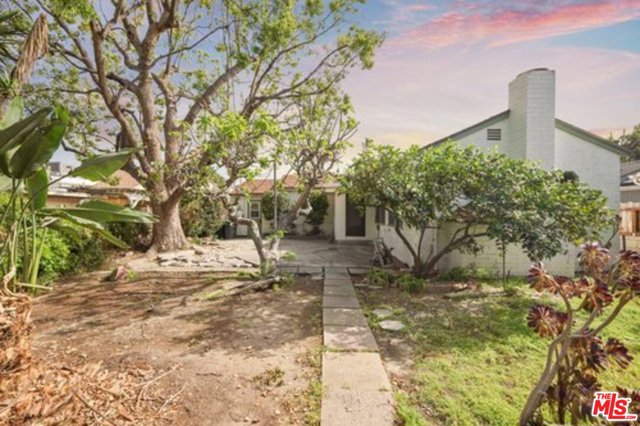 2 Bed Home for Sale in Burbank, California