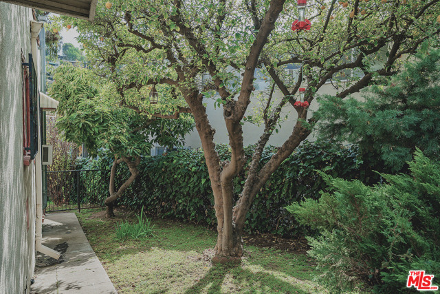  Income Home for Sale in Los Angeles, California