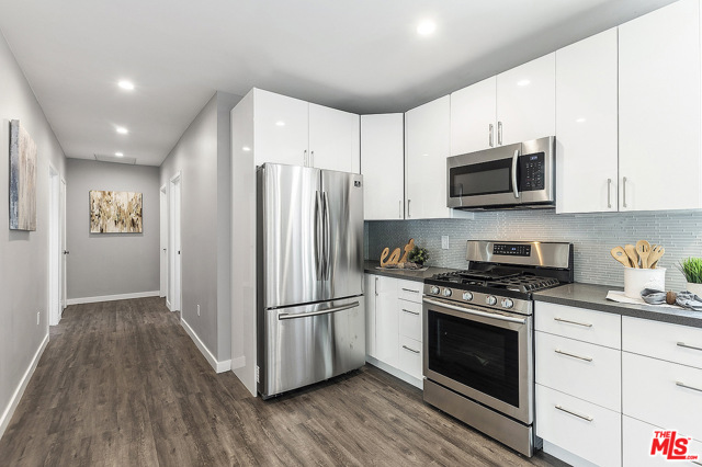 4 Bed Home for Sale in Los Angeles, California