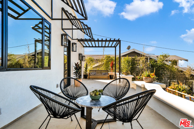 3 Bed Home for Sale in Los Angeles, California