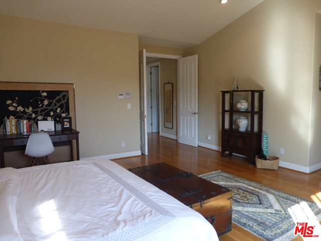 548 21ST Street, Hermosa Beach, California 90254, 5 Bedrooms Bedrooms, ,4 BathroomsBathrooms,Residential,Sold,21ST,18407334