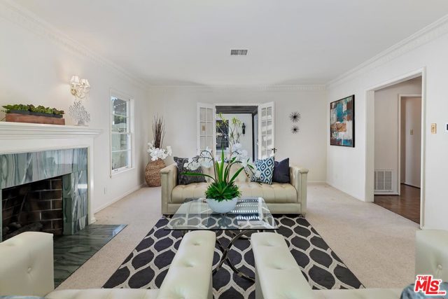 3 Bed Home for Sale in Los Angeles, California