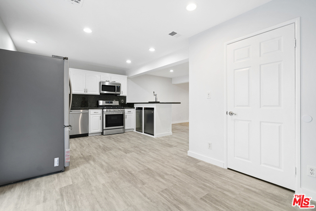 3 Bed Home for Sale in Sherman Oaks, California