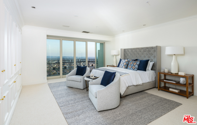 2 Bed Home for Sale in Los Angeles, California