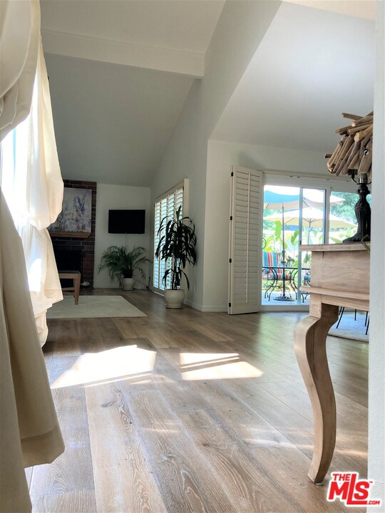 2 Bed Home for Sale in Westlake Village, California