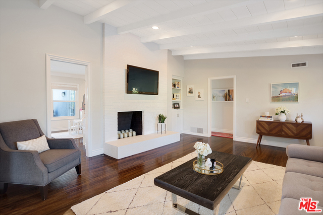 3 Bed Home for Sale in Sherman Oaks, California