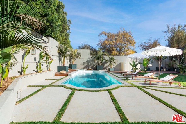 4 Bed Home for Sale in Los Angeles, California