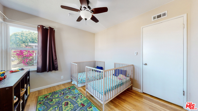 3 Bed Home for Sale in Hawthorne, California