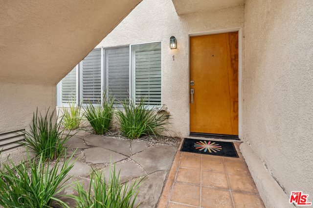 2 Bed Home for Sale in Santa Monica, California