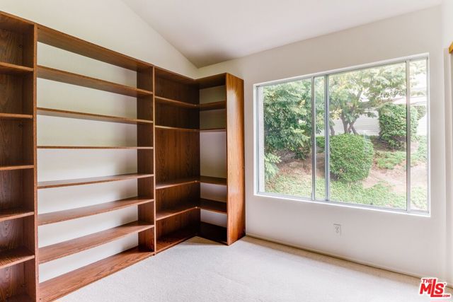 3 Bed Home for Sale in Granada Hills, California