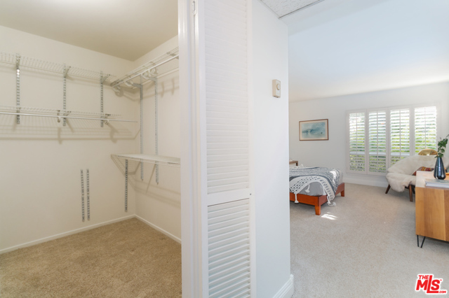 2 Bed Home for Sale in Los Angeles, California