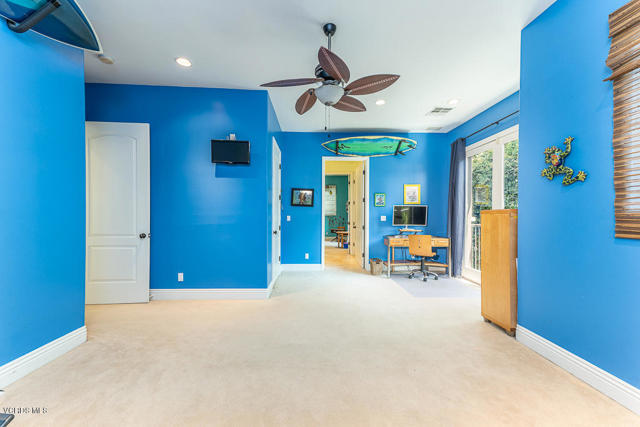 5 Bed Home for Sale in Sherman Oaks, California