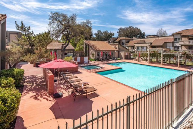 2 Bed Home for Sale in Thousand Oaks, California