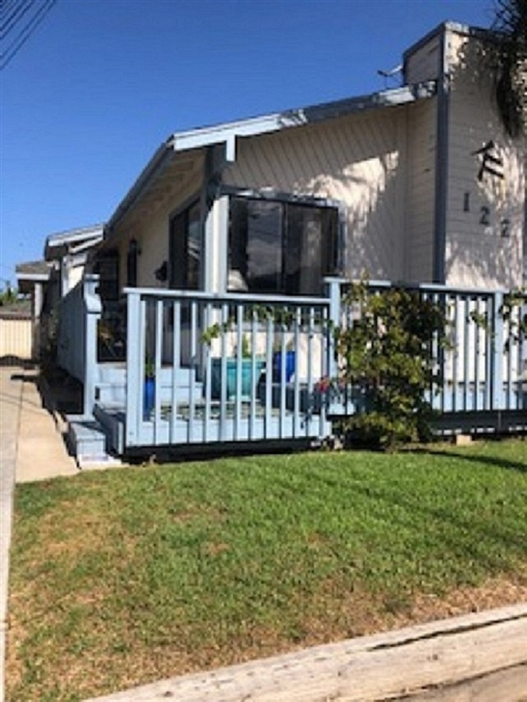 122 Acacia Ave.