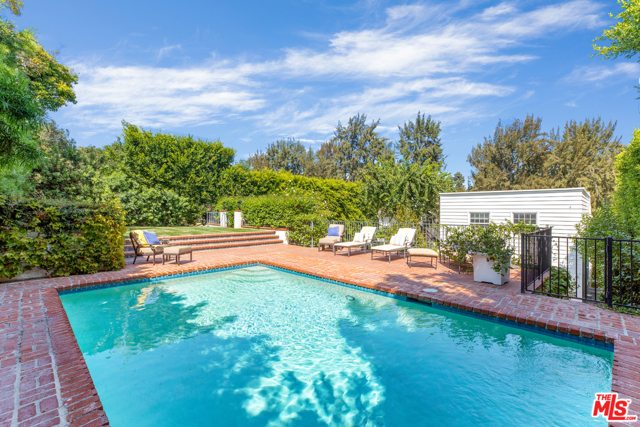 4 Bed Home for Sale in Los Angeles, California