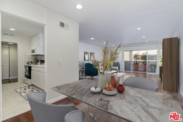 2 Bed Home for Sale in Encino, California