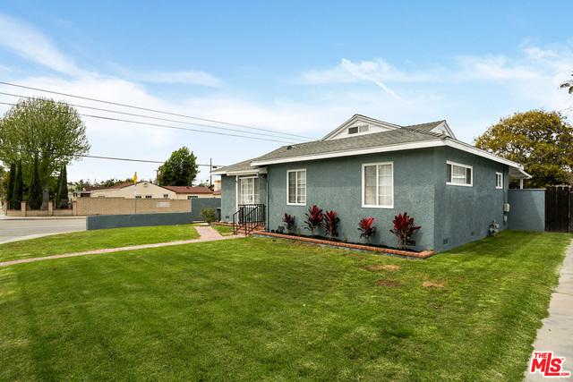 2701 184TH Street, Redondo Beach, California 90278, 3 Bedrooms Bedrooms, ,1 BathroomBathrooms,Residential,Sold,184TH,19452494