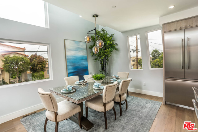 2423 Rockefeller Lane, Redondo Beach, California 90278, 5 Bedrooms Bedrooms, ,5 BathroomsBathrooms,Residential,Sold,Rockefeller,20581390
