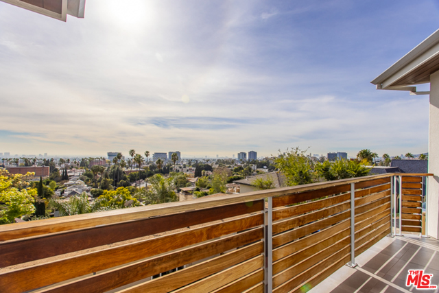 3 Bed Home for Sale in Los Angeles, California
