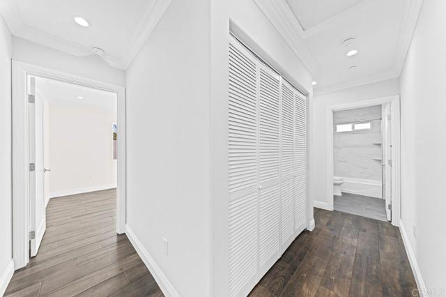 7 Bed Home for Sale in Los Angeles, California
