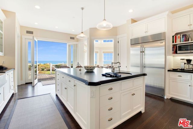 4 Bed Home for Sale in Carpinteria, California