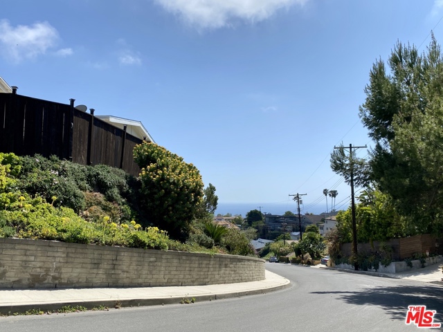 3 Bed Home for Sale in Pacific Palisades, California