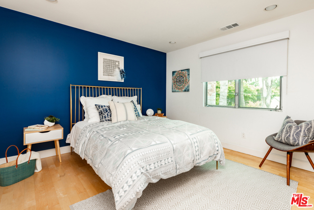 4 Bed Home for Sale in Venice, California