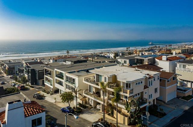101 Highland Avenue, Manhattan Beach, California 90266, 4 Bedrooms Bedrooms, ,3 BathroomsBathrooms,Residential,Sold,Highland,NDP2101960