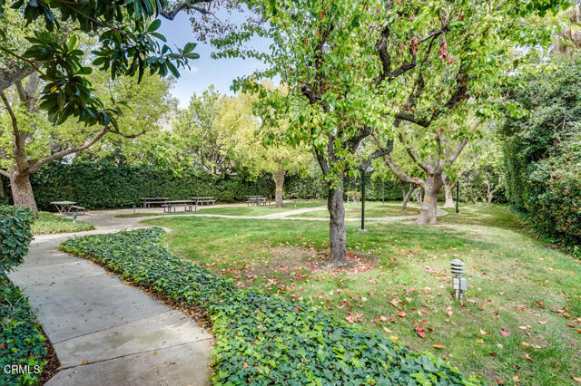 3 Bed Home for Sale in Van Nuys, California