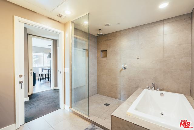 2 Bed Home for Sale in Los Angeles, California