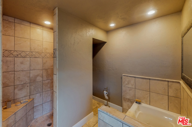 Master En-suite