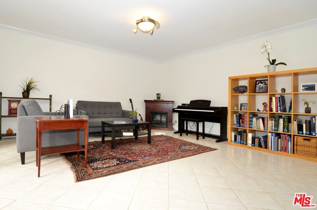 3 Bed Home for Sale in Culver City, California