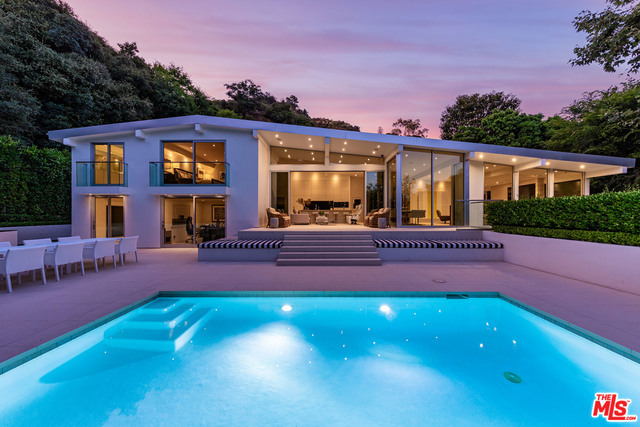 Photo of 10555 VESTONE Way, Los Angeles, CA 90077