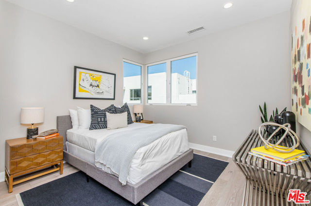 4 Bed Home for Sale in Playa Vista, California