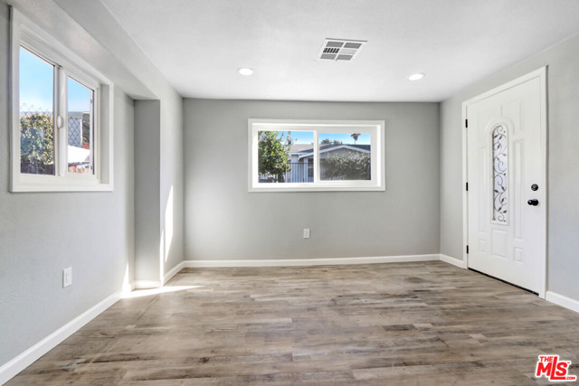 2 Bed Home for Sale in Tujunga, California