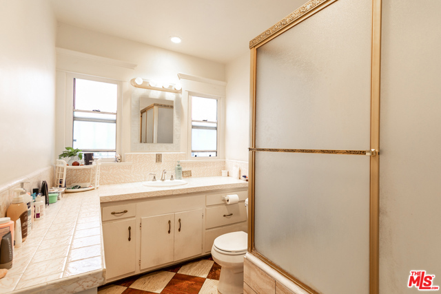 3 Bed Home for Sale in Los Angeles, California