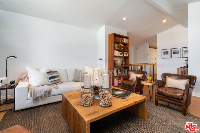 1708 ARMOUR Lane, Redondo Beach, California 90278, 3 Bedrooms Bedrooms, ,1 BathroomBathrooms,Residential,Sold,ARMOUR,18397296