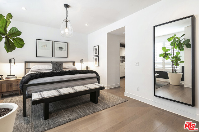 3 Bed Home for Sale in Los Angeles, California