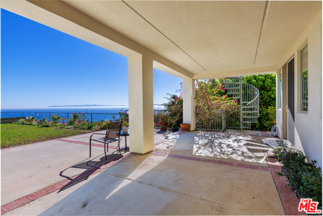 44 NUVOLA Court, Rancho Palos Verdes, California 90275, 5 Bedrooms Bedrooms, ,2 BathroomsBathrooms,Residential,Sold,NUVOLA,18312458