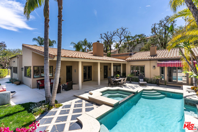 5 Bed Home for Sale in Calabasas, California