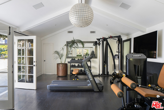 5 Bed Home for Sale in Beverly Hills, California